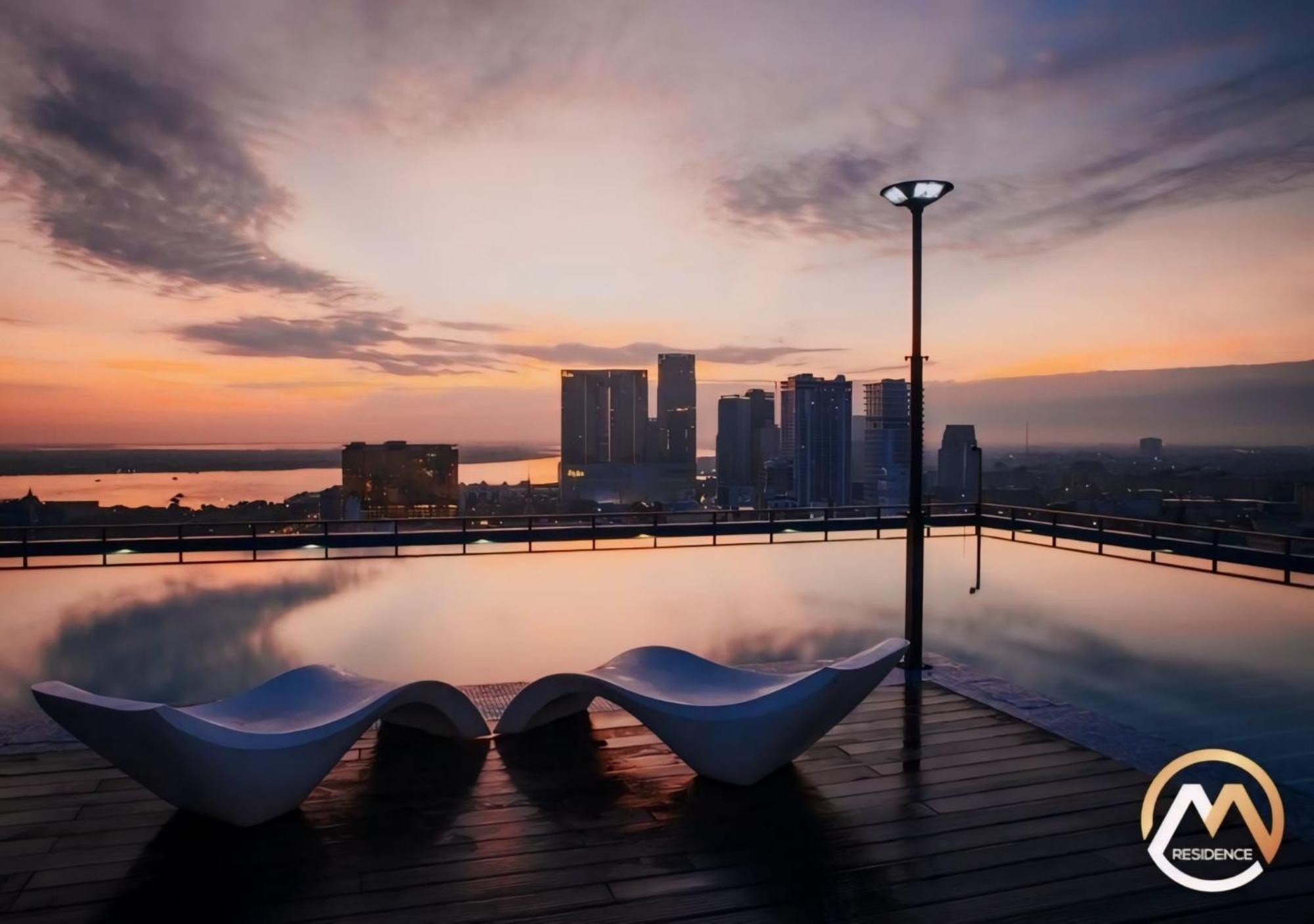 Hotel Serviced Condo Unique Infinity Pool With Mekong River View Phnom Penh Extérieur photo