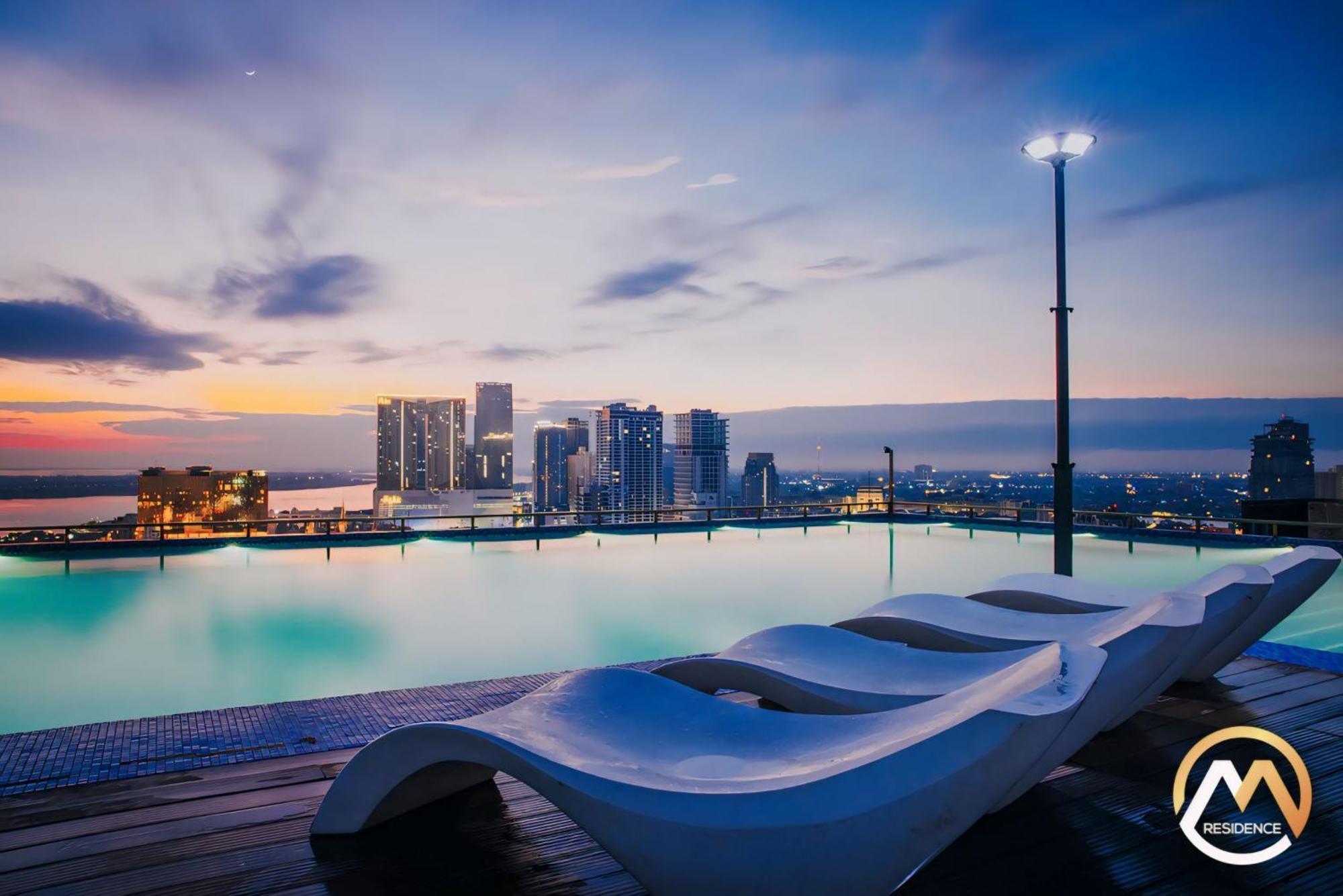 Hotel Serviced Condo Unique Infinity Pool With Mekong River View Phnom Penh Extérieur photo